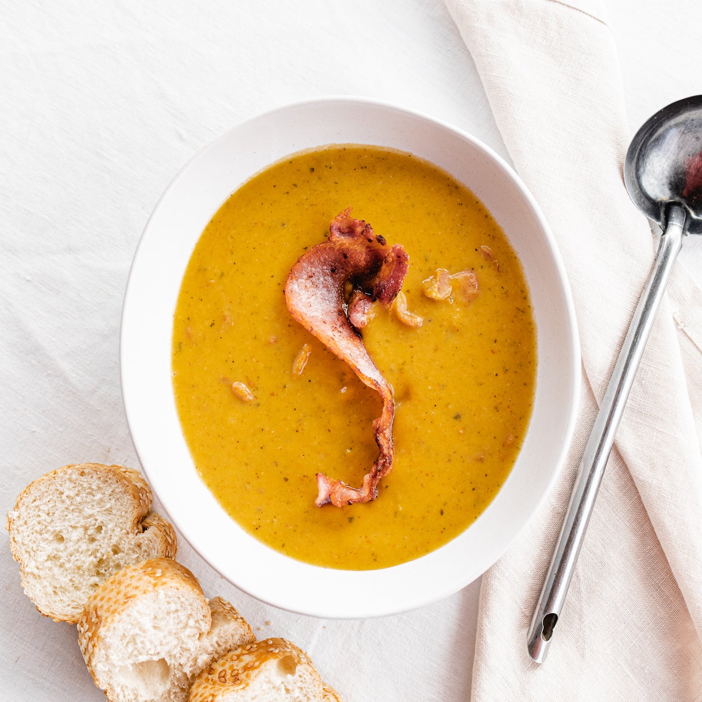 Creamy Pumpkin and Bacon Soup